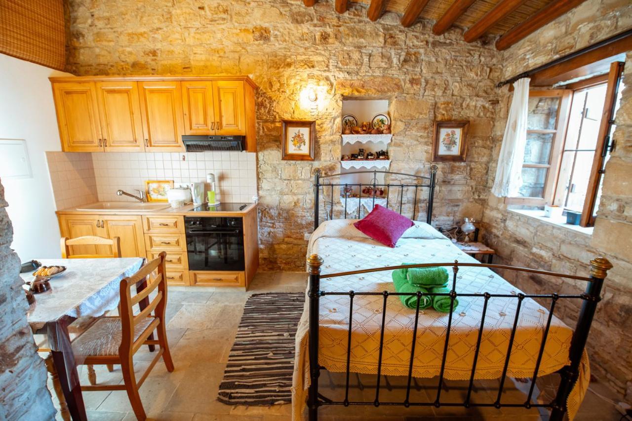 Constantias Stone Houses Lofou Buitenkant foto